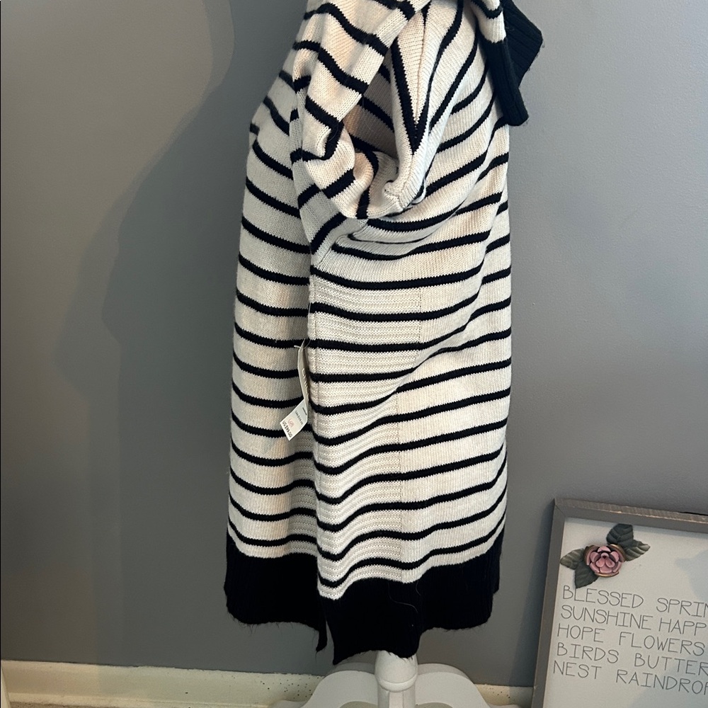 Chico’s Striped Sweater - Picture 3 of 7